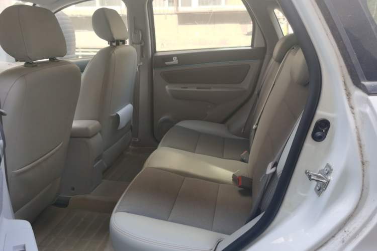 Used BAIC New Energy EV 2015 EV200 Light Edition Left Rear Seat