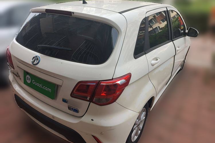 Used BAIC New Energy EV 2015 EV200 Light Edition Rear Right 45 Deg