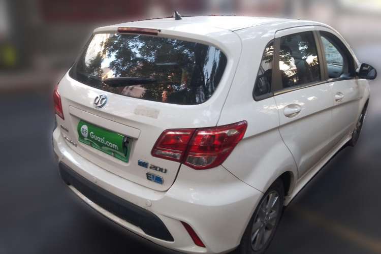 Used BAIC New Energy EV 2015 EV200 Light Edition Rear Right 45 Deg