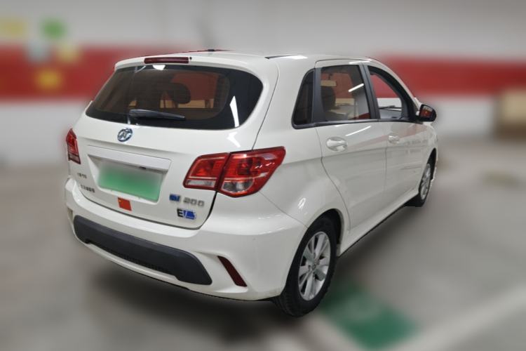 Used BAIC New Energy EV 2015 EV200 Light Edition Rear Right 45 Deg