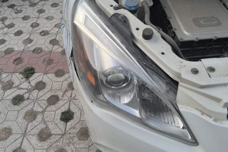 Used BAIC New Energy EV 2015 EV200 Light Edition Right Front Headlight