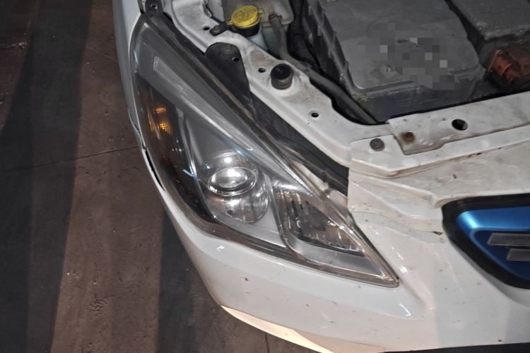 Used BAIC New Energy EV 2015 EV200 Light Edition Right Front Headlight