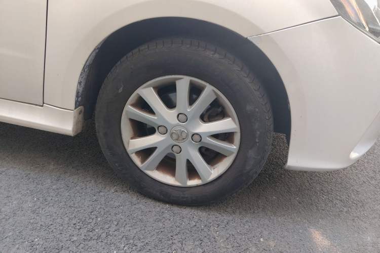Used BAIC New Energy EV 2015 EV200 Light Edition Right Front Wheel Hub