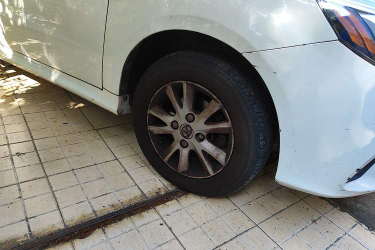 Used BAIC New Energy EV 2015 EV160 Light Edition Right Front Wheel Hub