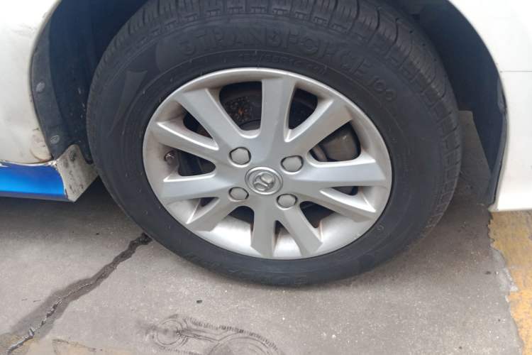 Used BAIC New Energy EV 2015 EV160 Light Edition Right Front Wheel Hub