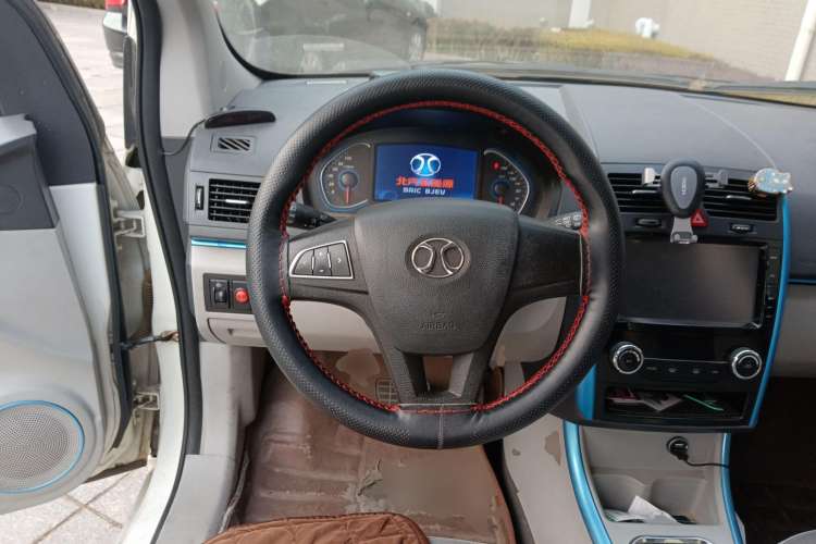 Used BAIC New Energy EV 2015 EV200 Light Edition Steering Wheel