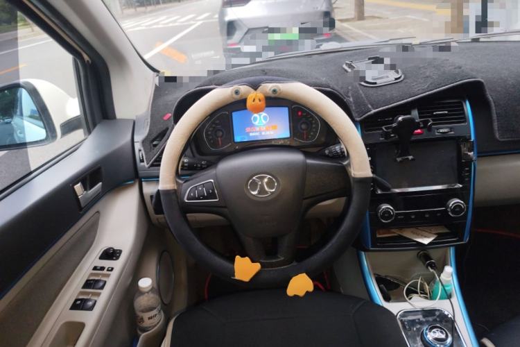 Used BAIC New Energy EV 2015 EV200 Light Edition Steering Wheel