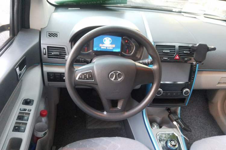 Used BAIC New Energy EV 2015 EV200 Light Edition Steering Wheel