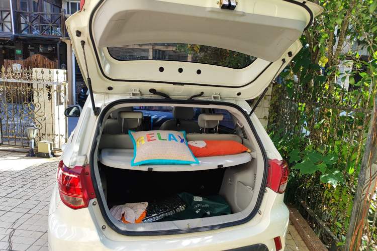Used BAIC New Energy EV 2015 EV160 Light Edition Trunk