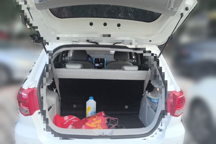 Used BAIC New Energy EV 2015 EV200 Light Edition Trunk