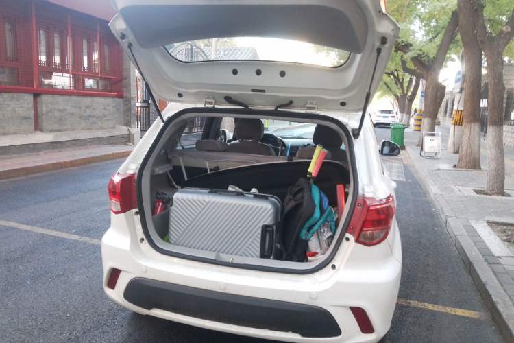 Used BAIC New Energy EV 2015 EV200 Light Edition Trunk