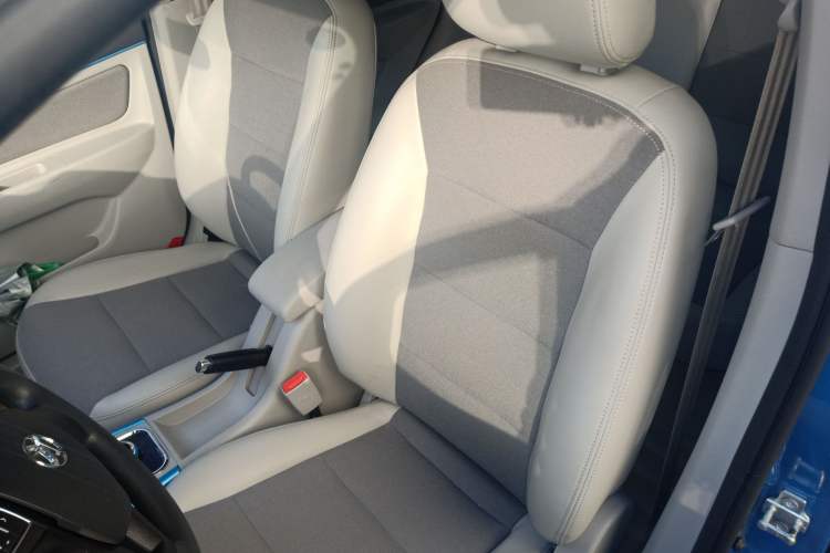 Used BAIC New Energy EV 2016 EV160 Light Edition Left Front Seat