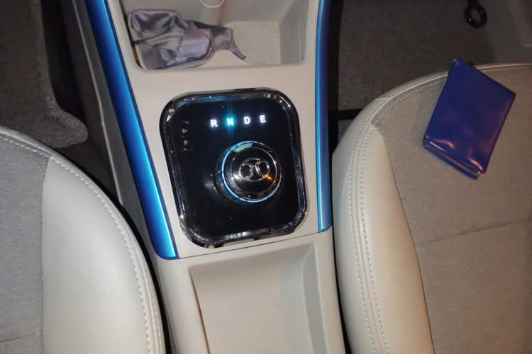 Used BAIC New Energy EV 2016 EV160 Light Edition Gear Lever