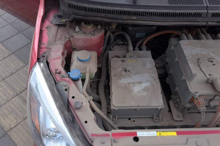 Used BAIC New Energy EV 2016 EV160 Light Edition Engine Bay Right