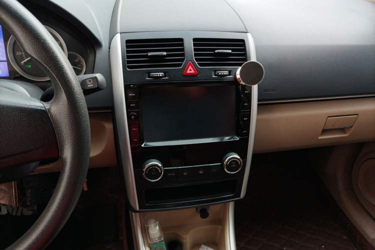 Used BAIC New Energy EV 2016 E150EV Classic Edition Audio And AC Panel