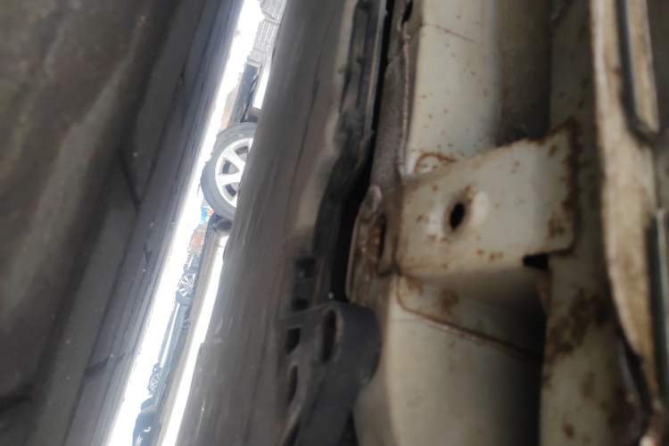 Used BAIC New Energy EV 2016 E150EV Classic Edition Chassis Rear Left