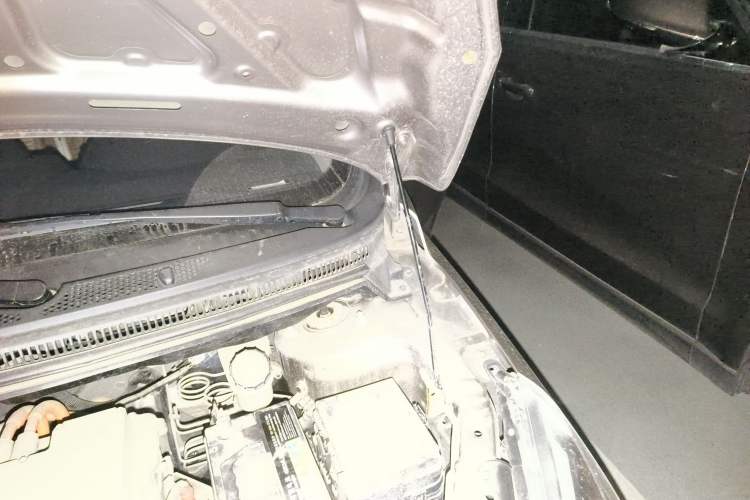 Used BAIC New Energy EV 2016 EV160 Light Edition Engine Bay Left
