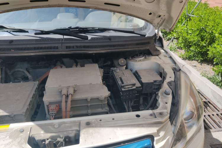 Used BAIC New Energy EV 2016 EV160 Light Edition Engine Bay Left