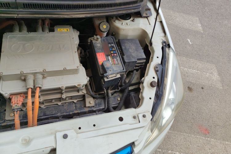 Used BAIC New Energy EV 2016 EV160 Light Edition Engine Bay Left