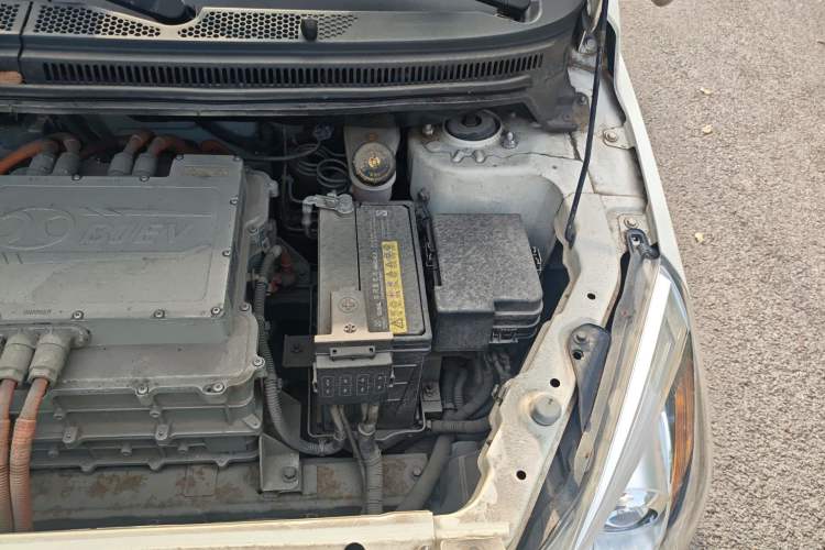 Used BAIC New Energy EV 2016 EV160 Light Edition Engine Bay Left