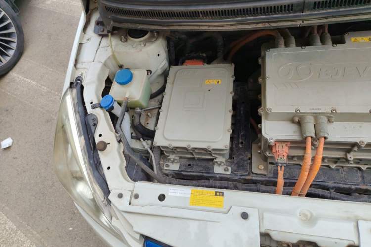 Used BAIC New Energy EV 2016 EV160 Light Edition Engine Bay Right
