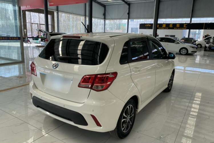 Used BAIC New Energy EV 2016 EV160 Light Edition Exterior 5