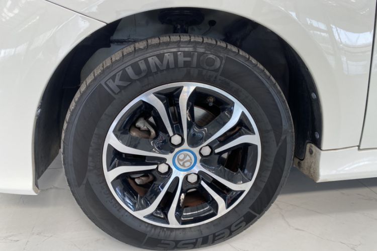 Used BAIC New Energy EV 2016 EV160 Light Edition Exterior 6