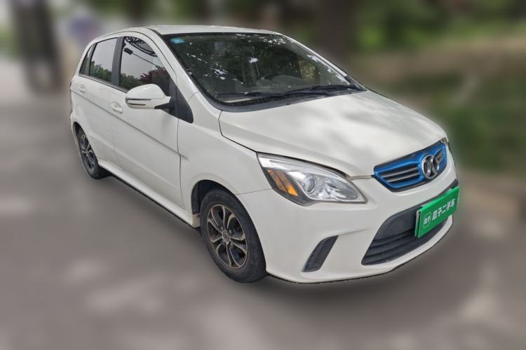Used BAIC New Energy EV 2016 EV160 Light Edition Front Right 45 Deg