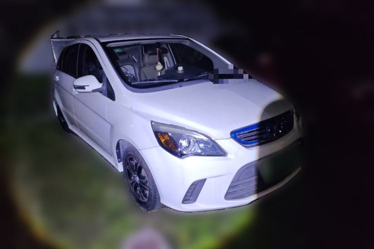 Used BAIC New Energy EV 2016 EV160 Light Edition Front Right 45 Deg