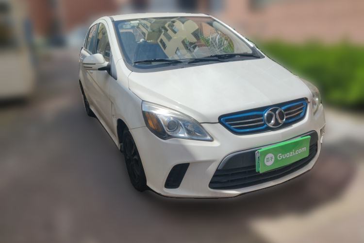 Used BAIC New Energy EV 2016 EV160 Light Edition Front Right 45 Deg