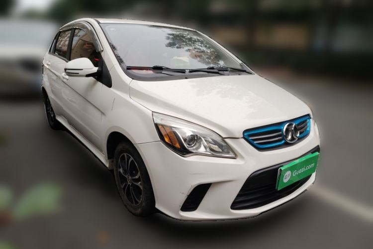 Used BAIC New Energy EV 2016 EV160 Light Edition Front Right 45 Deg