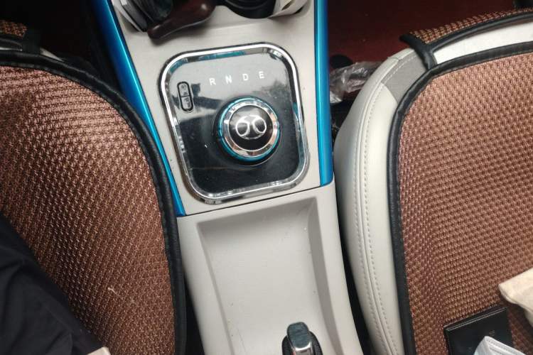 Used BAIC New Energy EV 2016 EV160 Light Edition Gear Lever