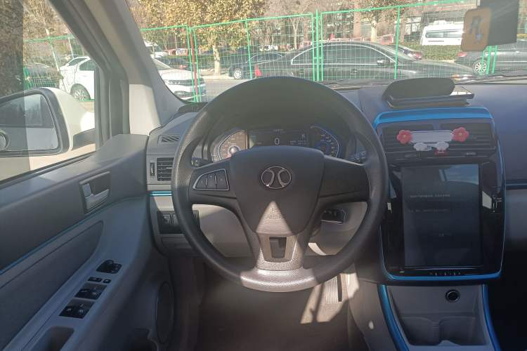 Used BAIC New Energy EV 2016 EV160 Light Edition Interior 2