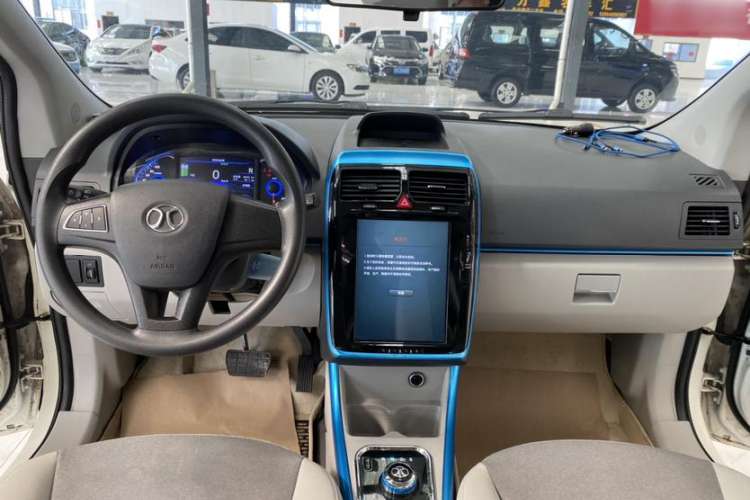 Used BAIC New Energy EV 2016 EV160 Light Edition Interior 5