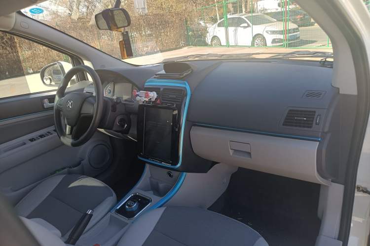 Used BAIC New Energy EV 2016 EV160 Light Edition Interior 8