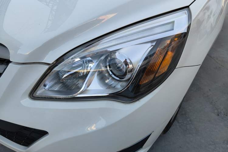 Used BAIC New Energy EV 2016 E150EV Classic Edition Left Front Headlight