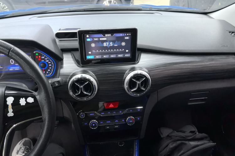 Used BAIC New Energy EX 2018 EX360 New Style Edition Center Console