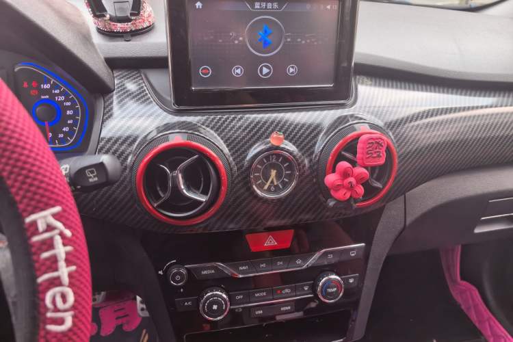 Used BAIC New Energy EX 2016 EX200 Cool Edition Audio And AC Panel