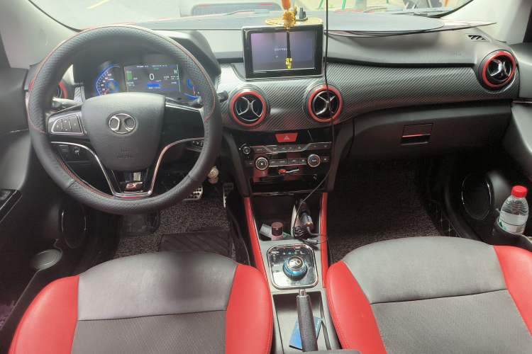 Used BAIC New Energy EX 2016 EX200 Active Edition Center Console