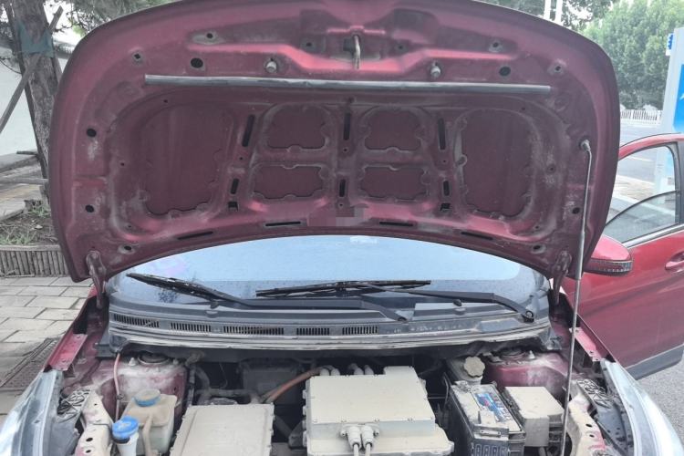 Used BAIC New Energy EX 2016 EX200 Cool Edition Engine Bay