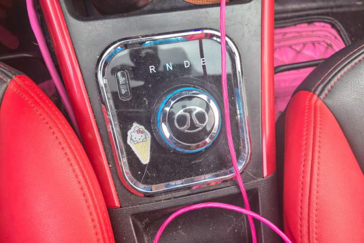 Used BAIC New Energy EX 2016 EX200 Cool Edition Gear Lever