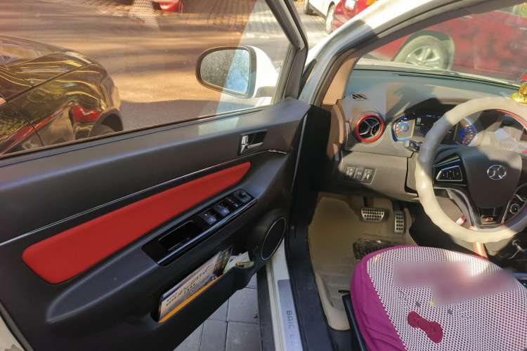 Used BAIC New Energy EX 2016 EX200 Cool Edition Driver Seat