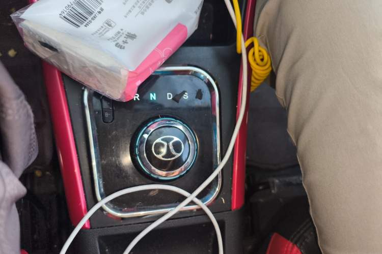 Used BAIC New Energy EX 2016 EX200 Active Edition Gear Lever