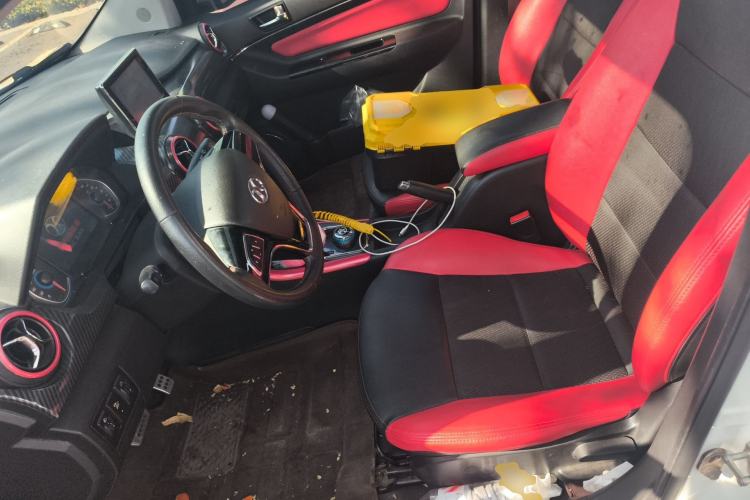 Used BAIC New Energy EX 2016 EX200 Active Edition Left Front Seat