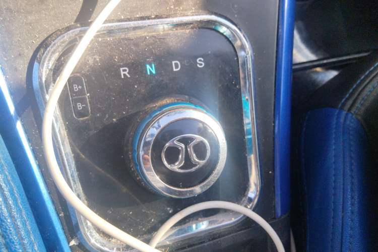 Used BAIC New Energy EX 2017 EX260 Active Edition Gear Lever