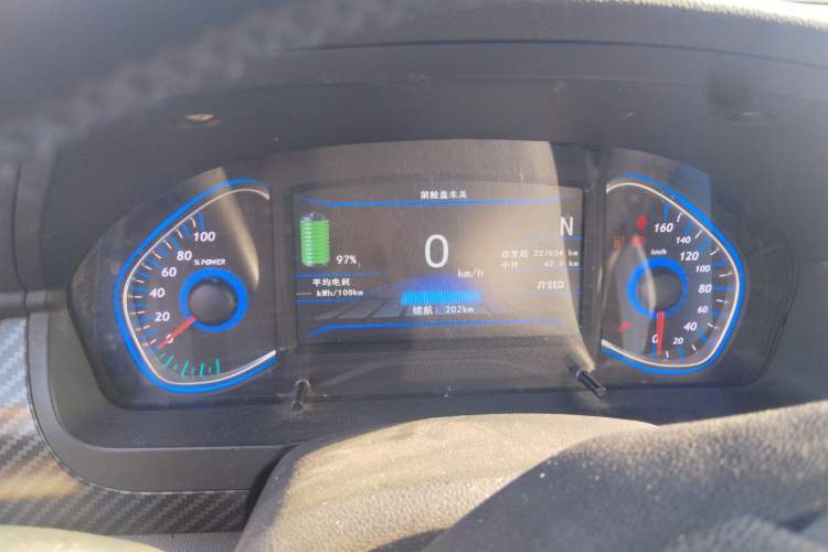 Used BAIC New Energy EX 2017 EX260 Active Edition Odometer Close Up