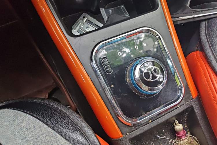 Used BAIC New Energy EX 2017 EX260 Cool Edition Gear Lever