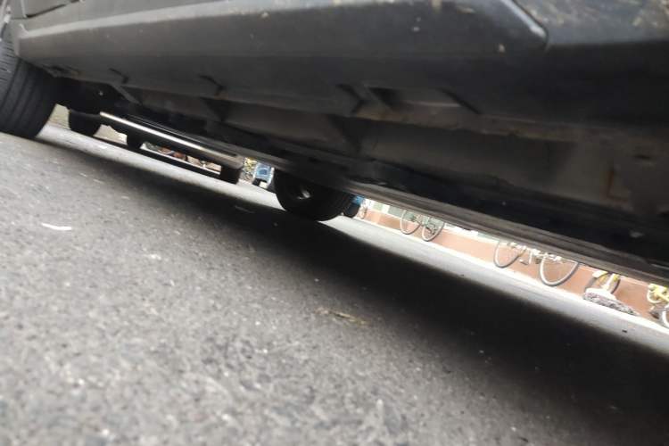 Used BAIC New Energy EX 2017 EX260 Cool Edition Chassis Front Right