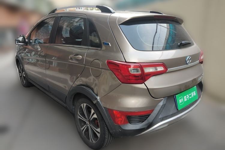 Used BAIC New Energy EX 2017 EX260 Cool Edition Rear Left 45 Deg