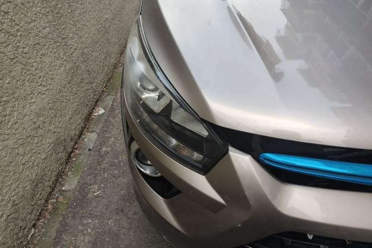 Used BAIC New Energy EX 2017 EX260 Cool Edition Right Front Headlight